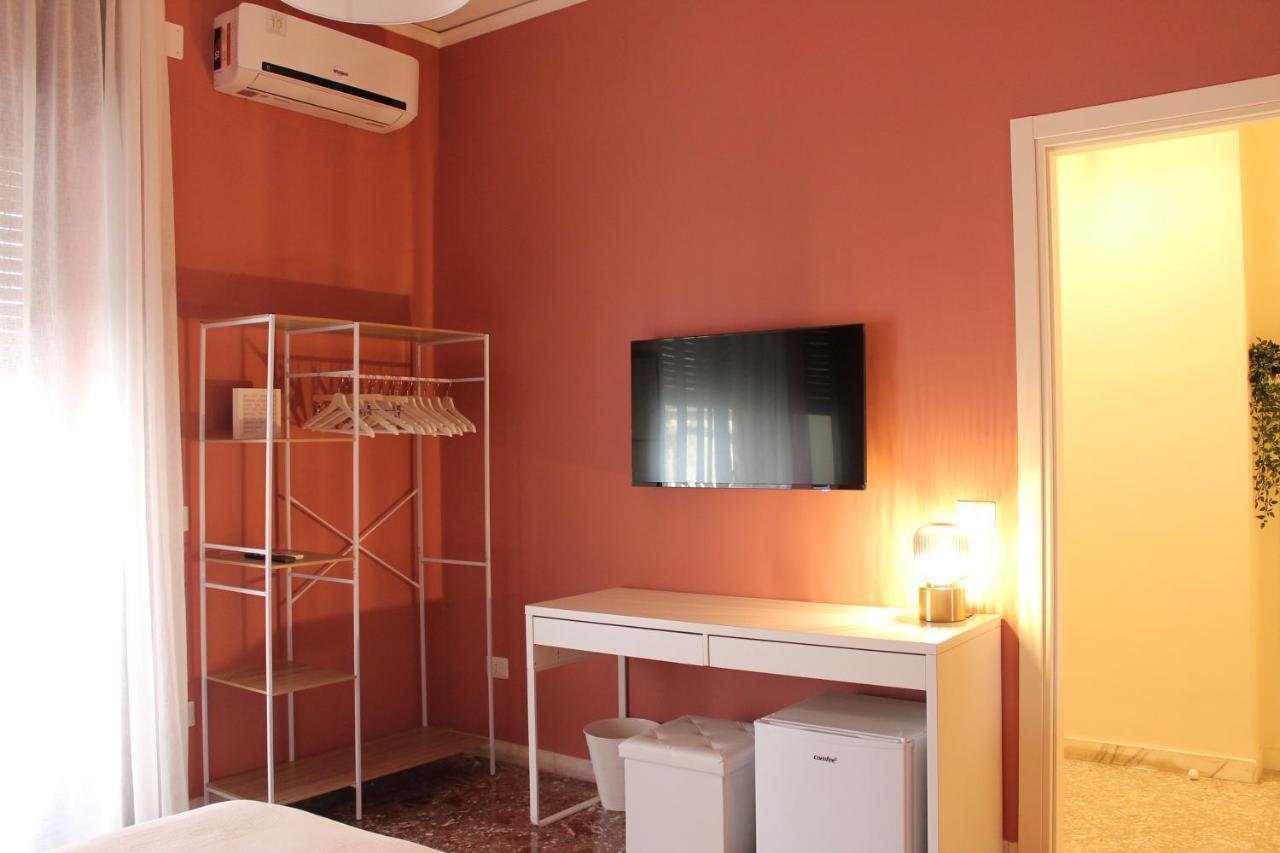 Casa Hari Bed & Breakfast Salerno Dış mekan fotoğraf