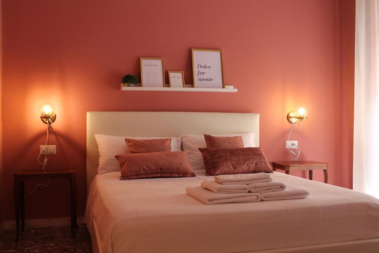 Casa Hari Bed & Breakfast Salerno Dış mekan fotoğraf