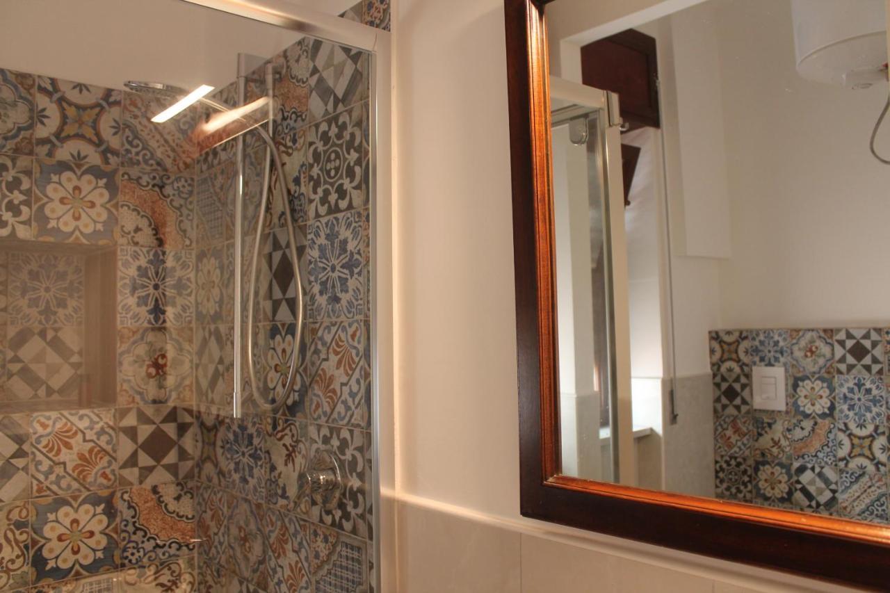 Casa Hari Bed & Breakfast Salerno Dış mekan fotoğraf